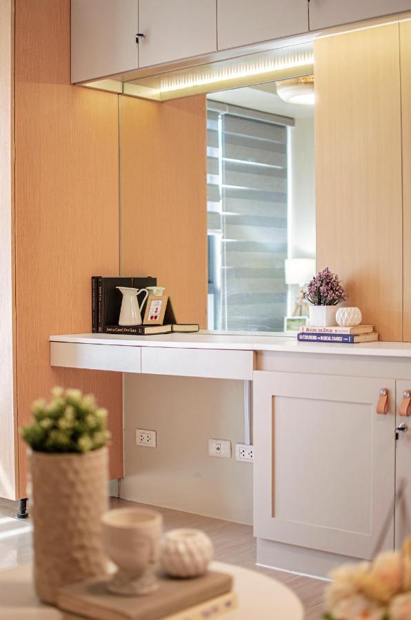 Cozy And Classy Studio Across Airport Terminal 3 Pasay Esterno foto