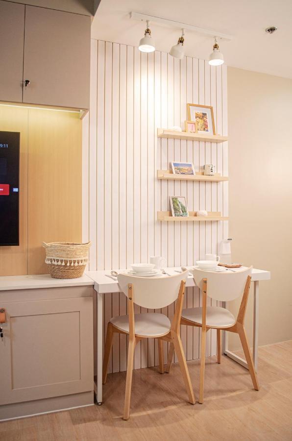 Cozy And Classy Studio Across Airport Terminal 3 Pasay Esterno foto