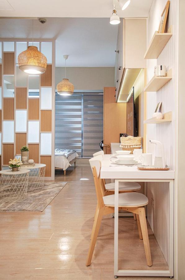 Cozy And Classy Studio Across Airport Terminal 3 Pasay Esterno foto